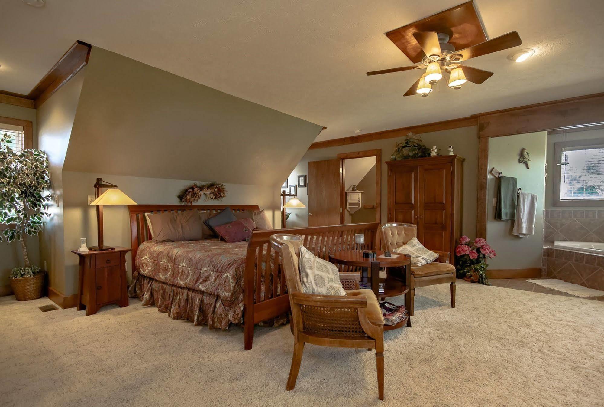 Dickey House Bed And Breakfast Marshfield Exteriör bild