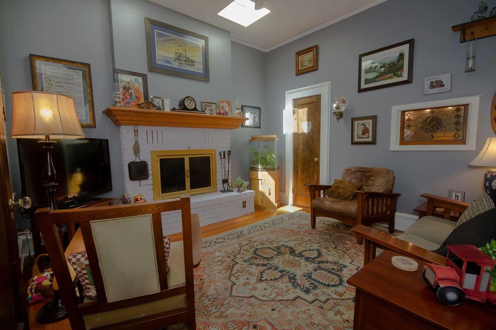 Dickey House Bed And Breakfast Marshfield Exteriör bild