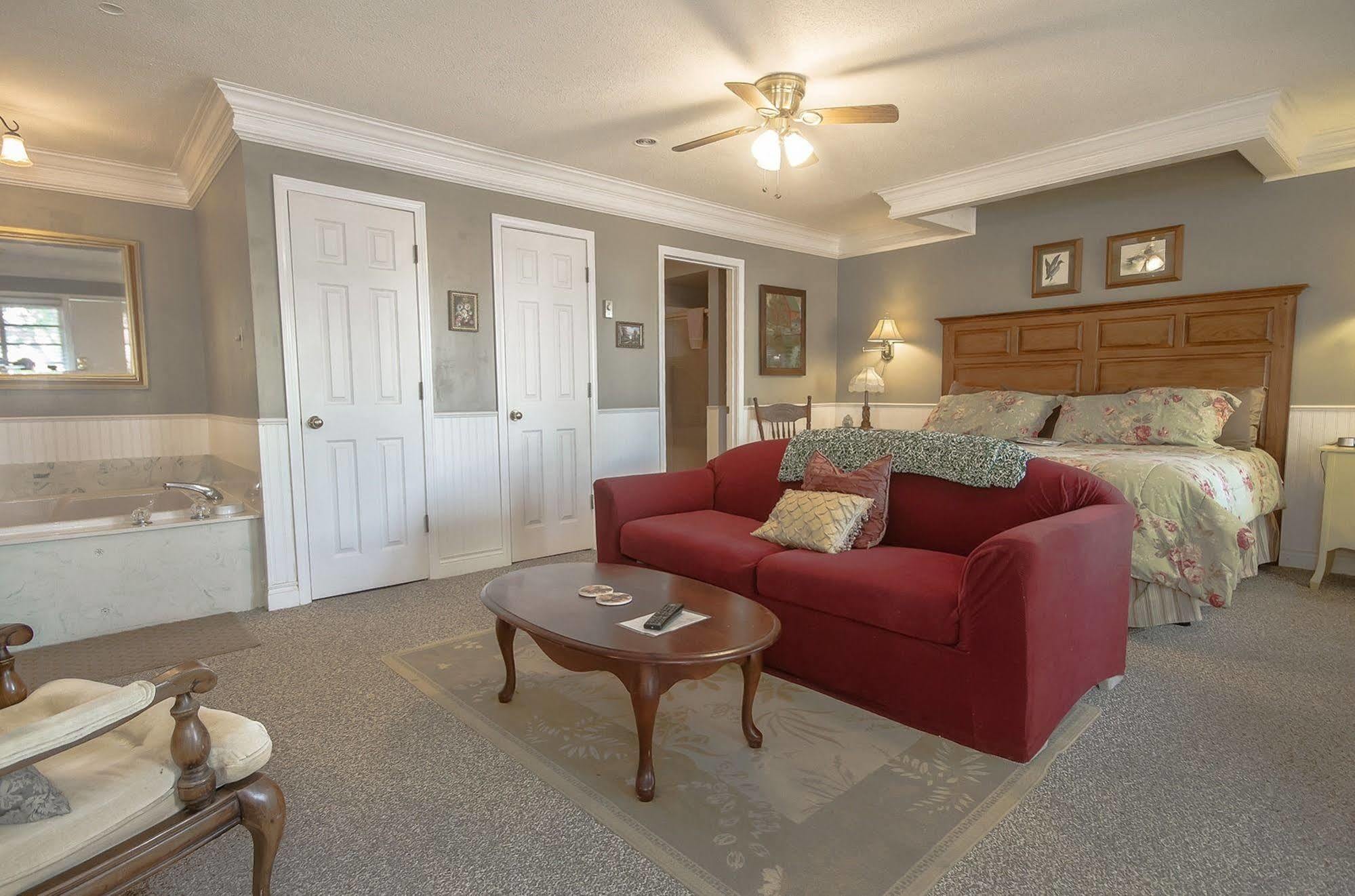 Dickey House Bed And Breakfast Marshfield Exteriör bild